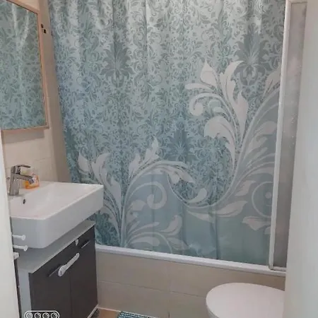 Mit 3 Apartment